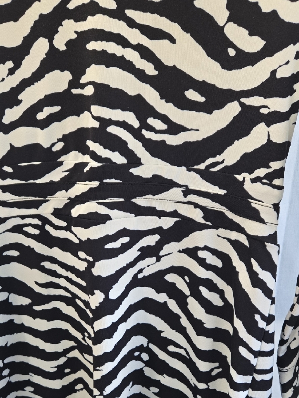 INC International Concepts Black and White Zebra-Print Long Sleeve Dress - Picture 10 of 11